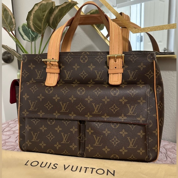 Louis Vuitton Handbags - SALE❤️ Louis Vuitton - Multipli Cite Monogram Purse
